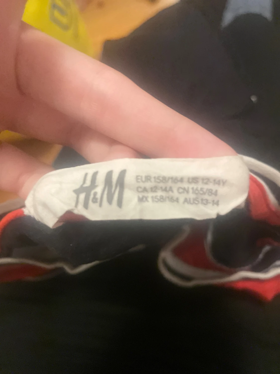 Färgglad linnetopp från H&M med tryck - 1