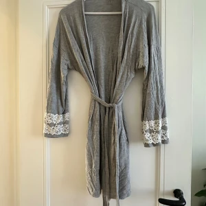 Intimissimi morgonrock - Inga defekter