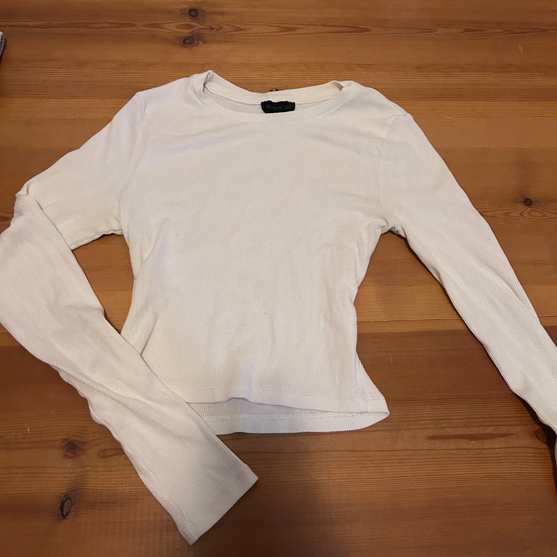 3 st ribbade långärmade tröjor - 2