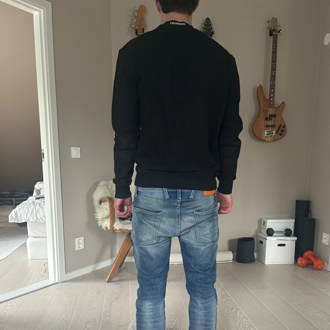 Svart sweatshirt från C.P. Company - 1