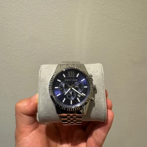 Michael kors klocka - Box tillkommer.43-44 mm.