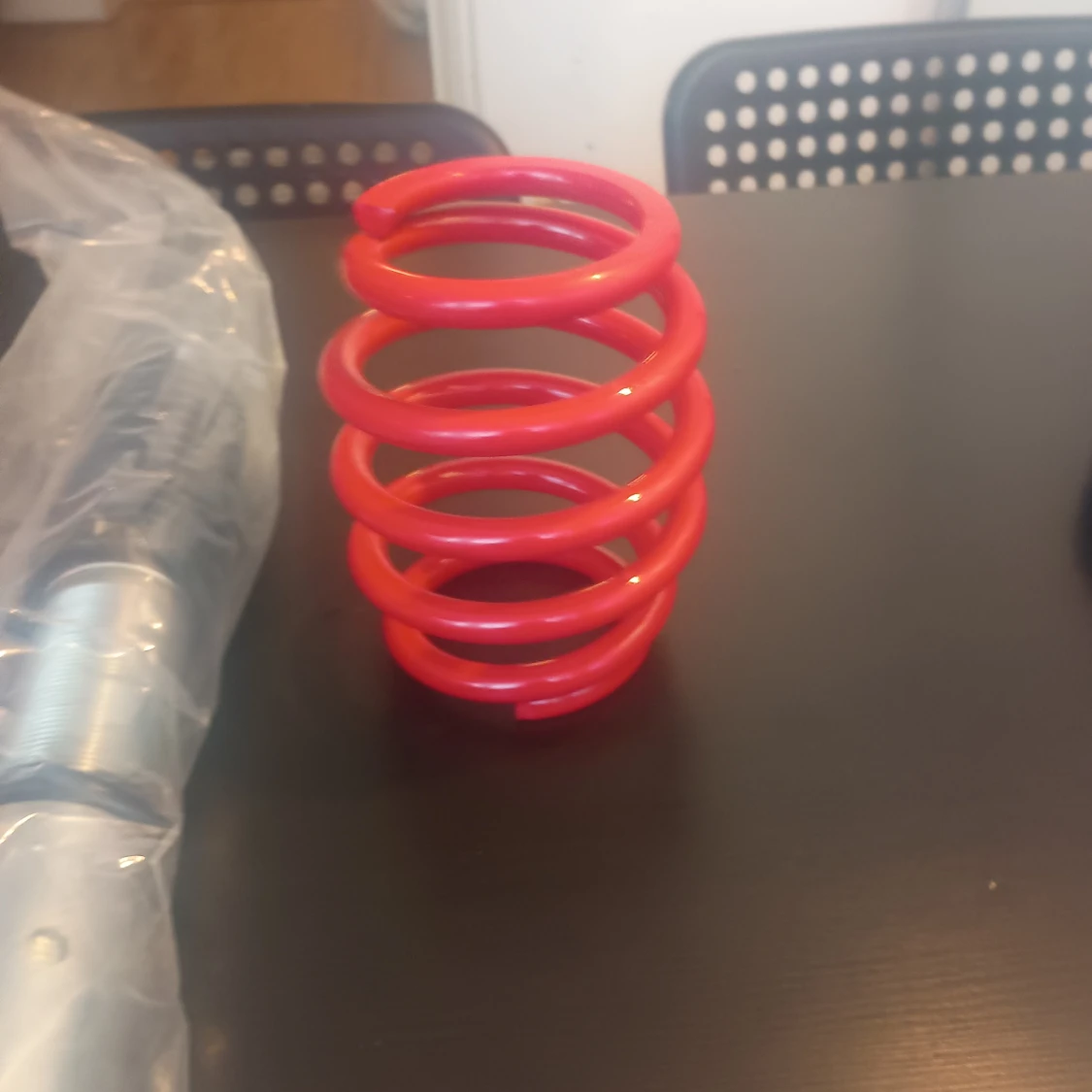 Röd fjäder till stötdämpare - 1