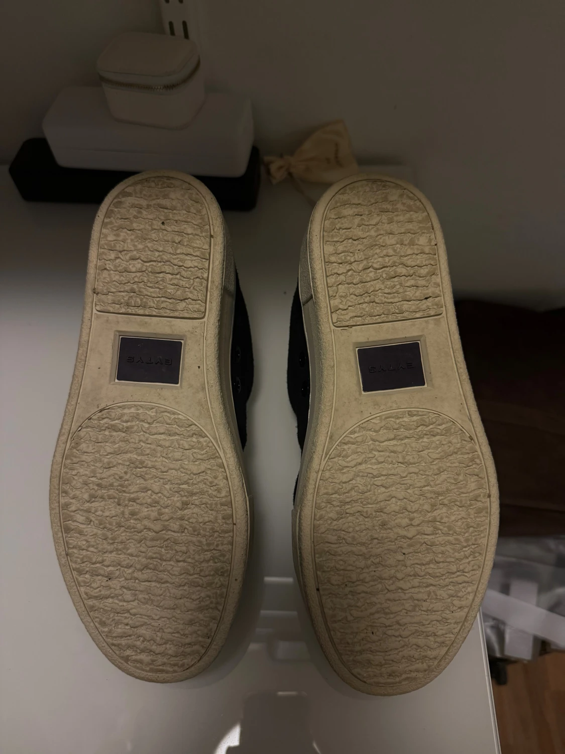 Svarta Eytys doja - 5