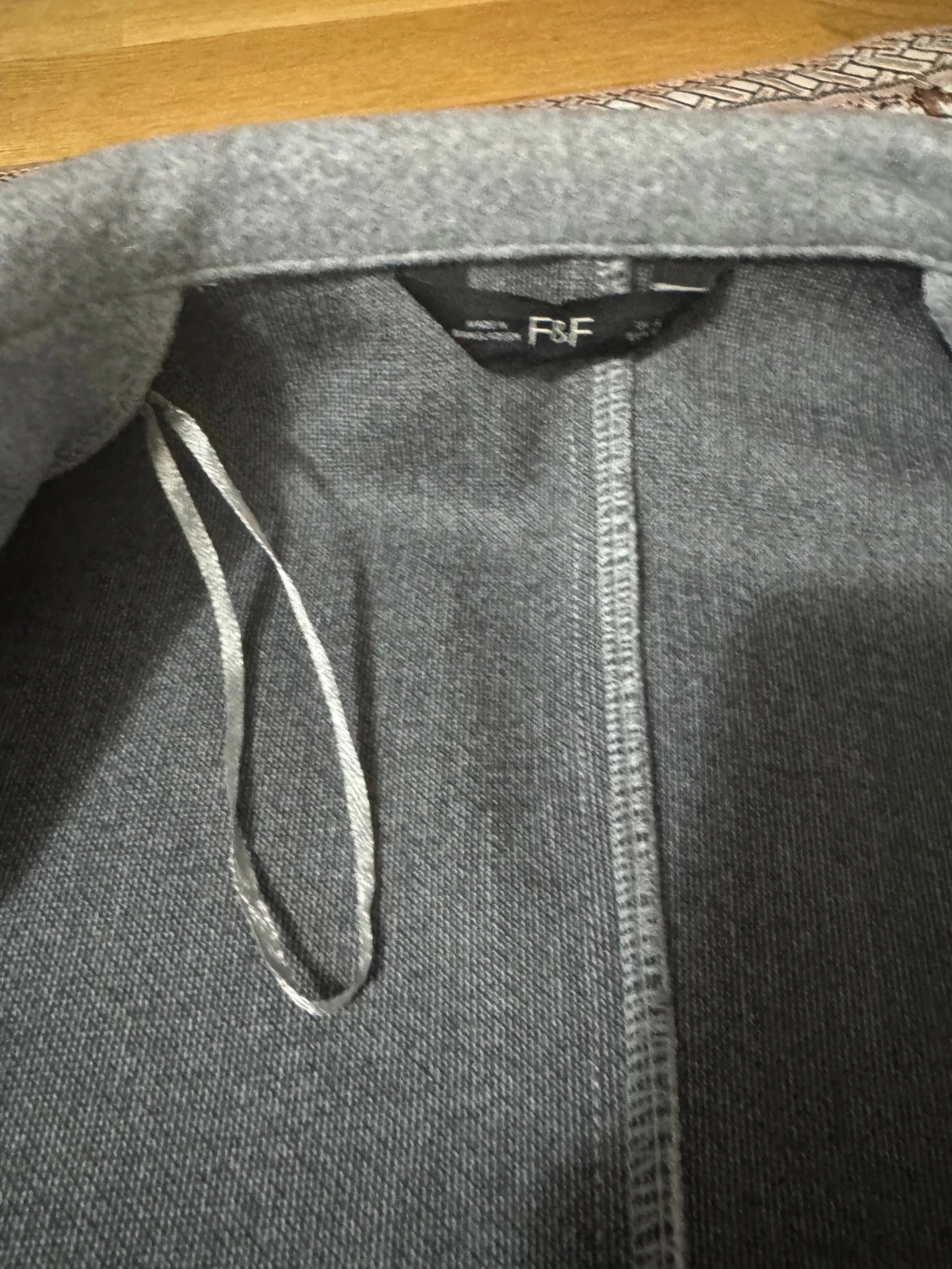 Grå lång kappa från F&F - 2