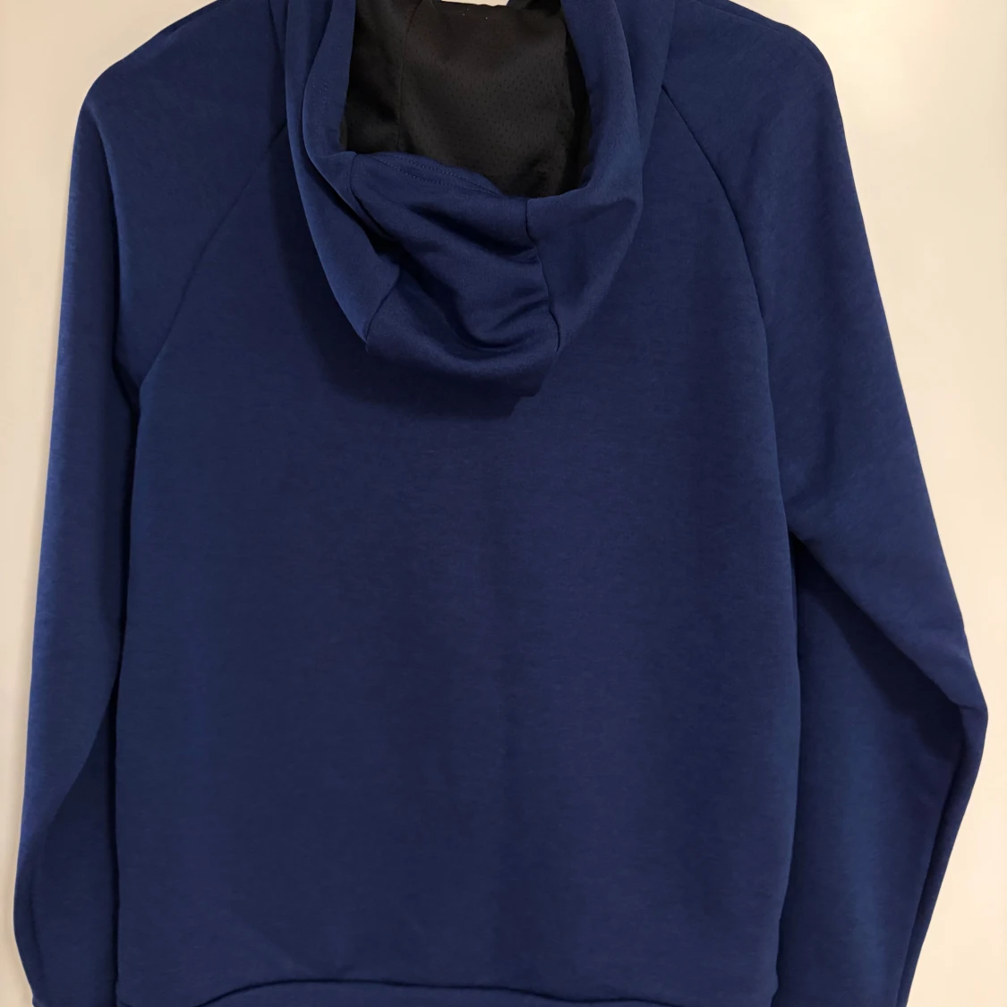 Blå hoodie från SOC med huva  - 1