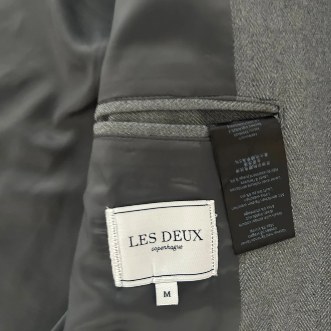 Grå overshirt från Les Deux - 1