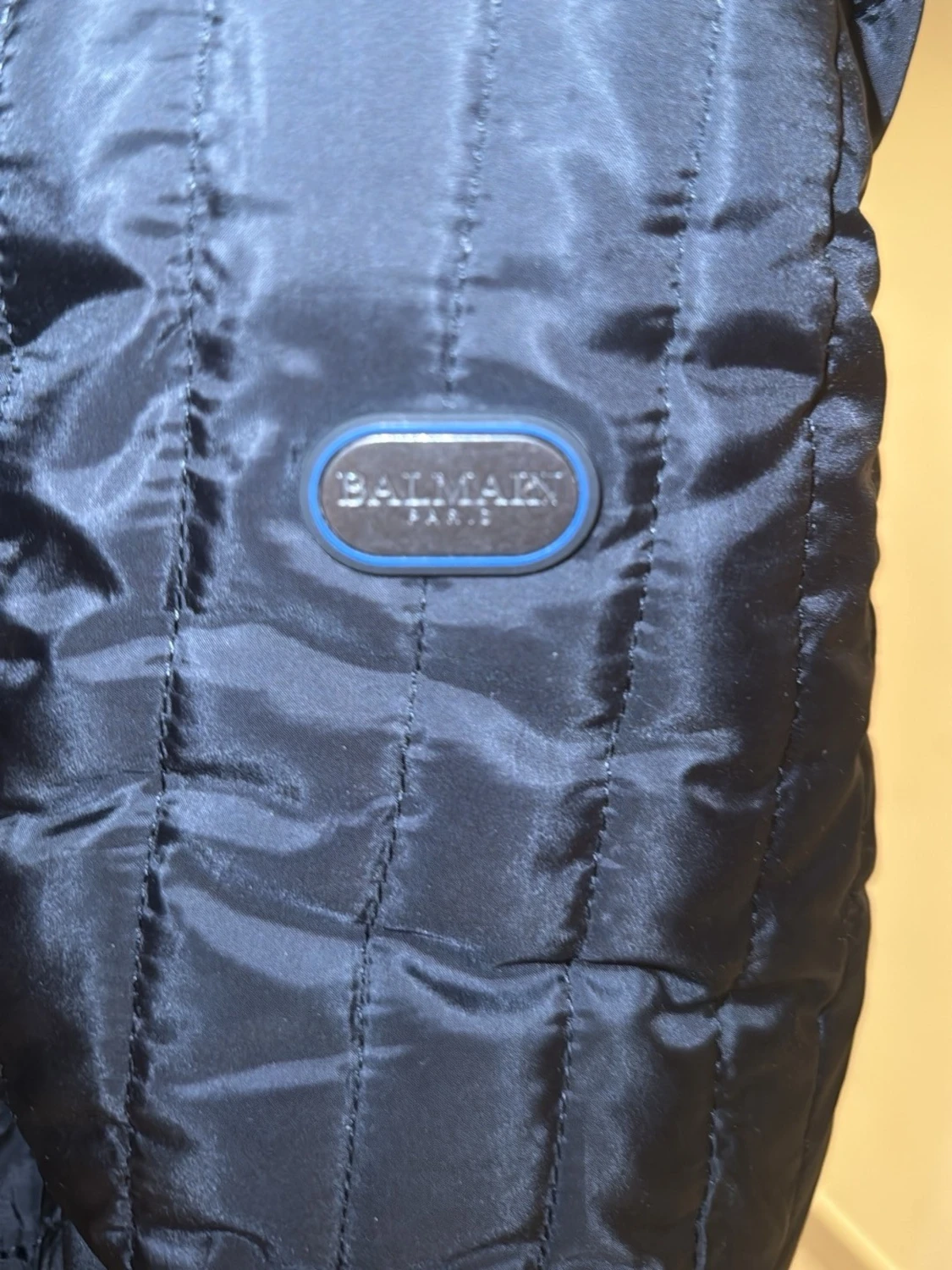 Svart quiltad jacka från Balmain - 1