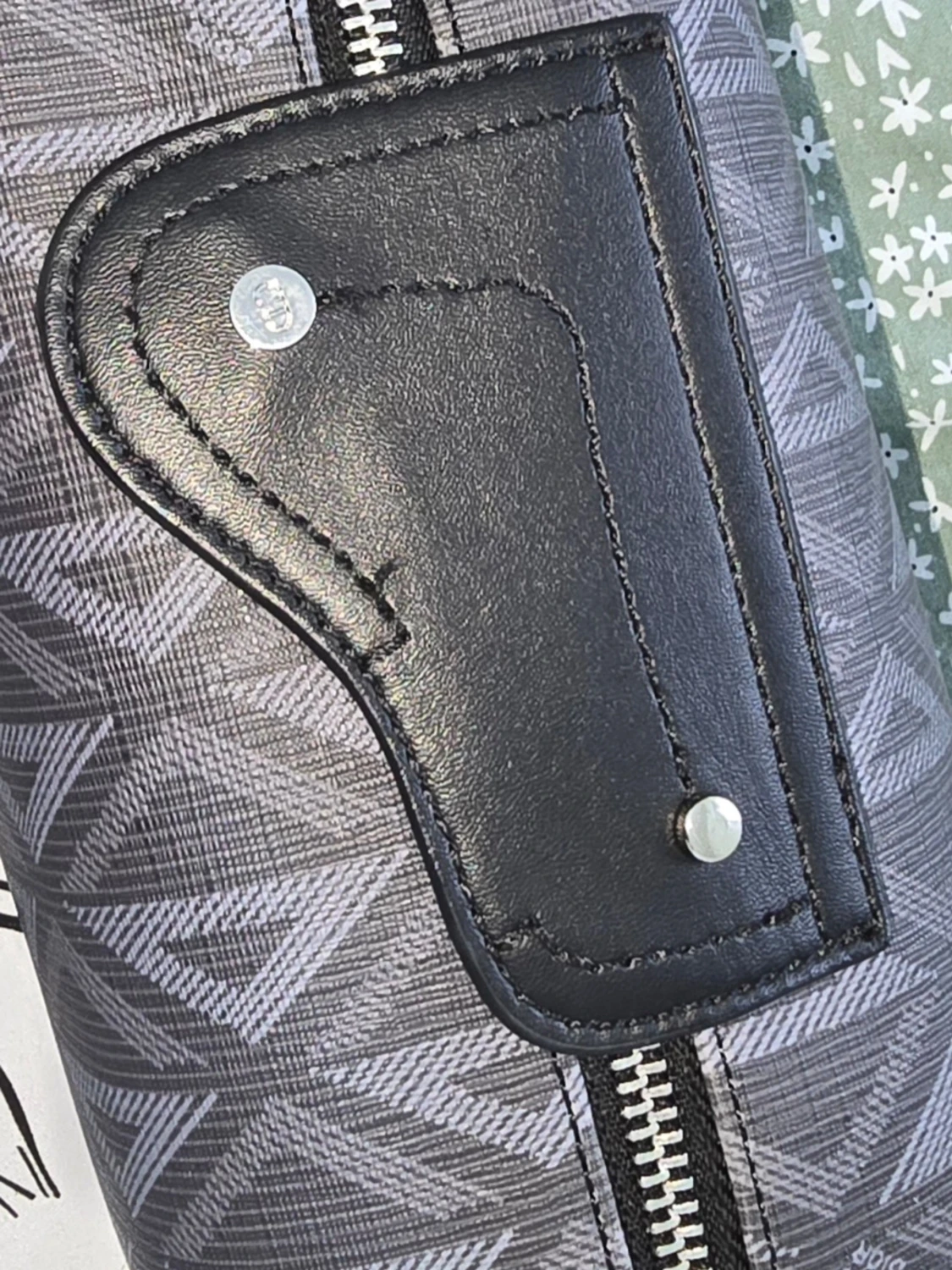 Grå axelväska från CD - 6