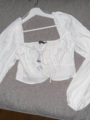 Blus GinaTricot - Ny med lappar 🌸