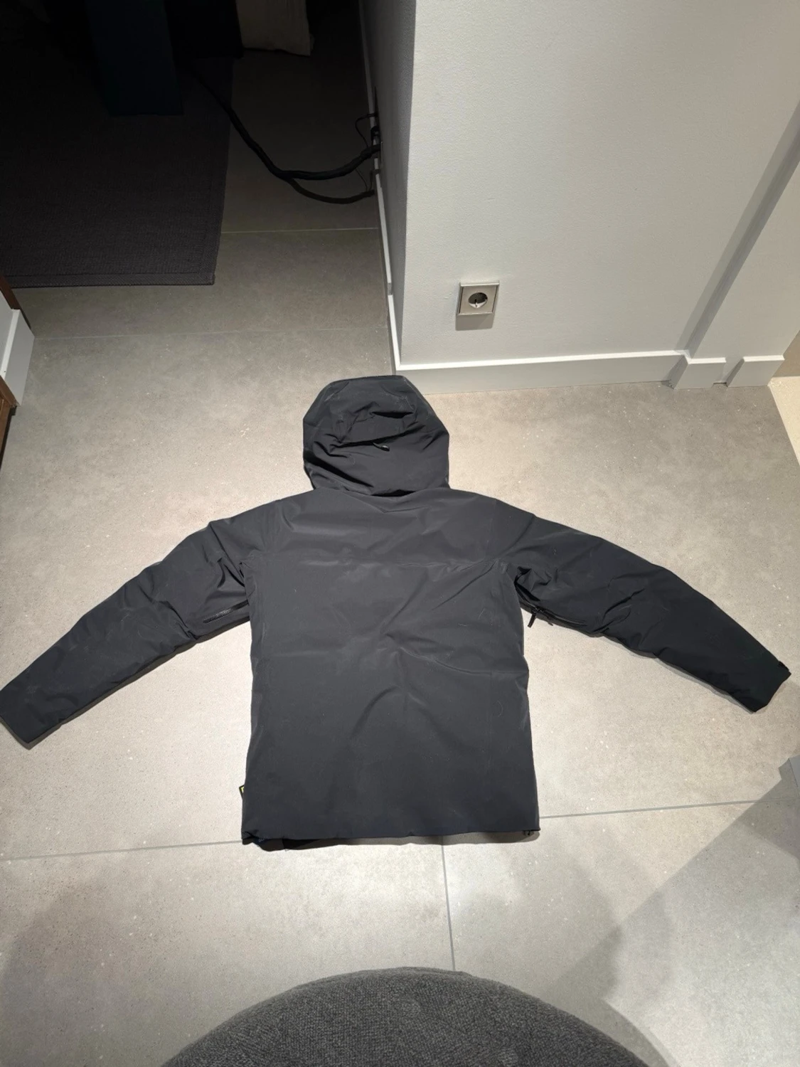 ARCTERYX MACAI DOWN JACKET - 1