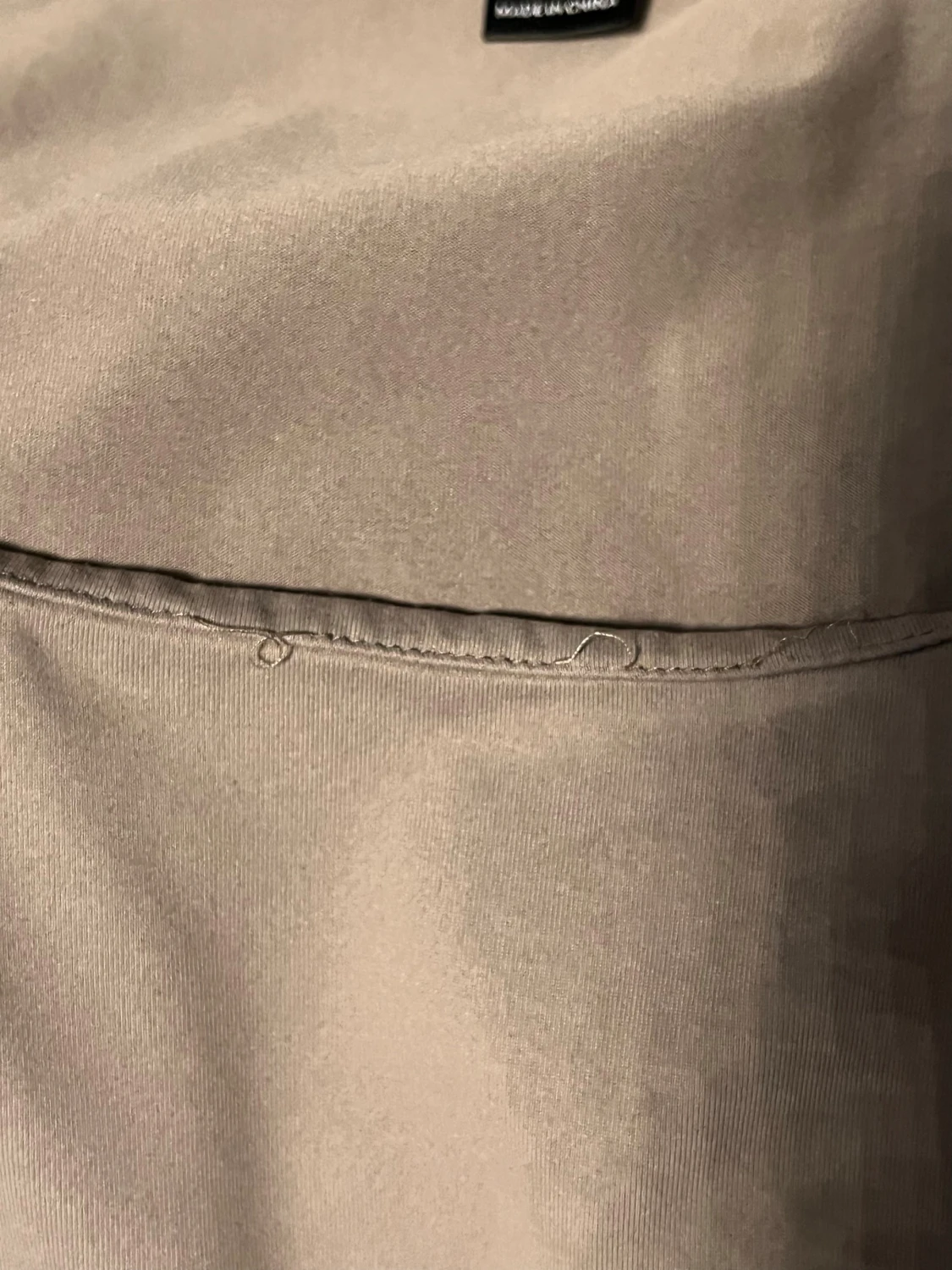 Beige topp med rund hals från SHEIN - 1