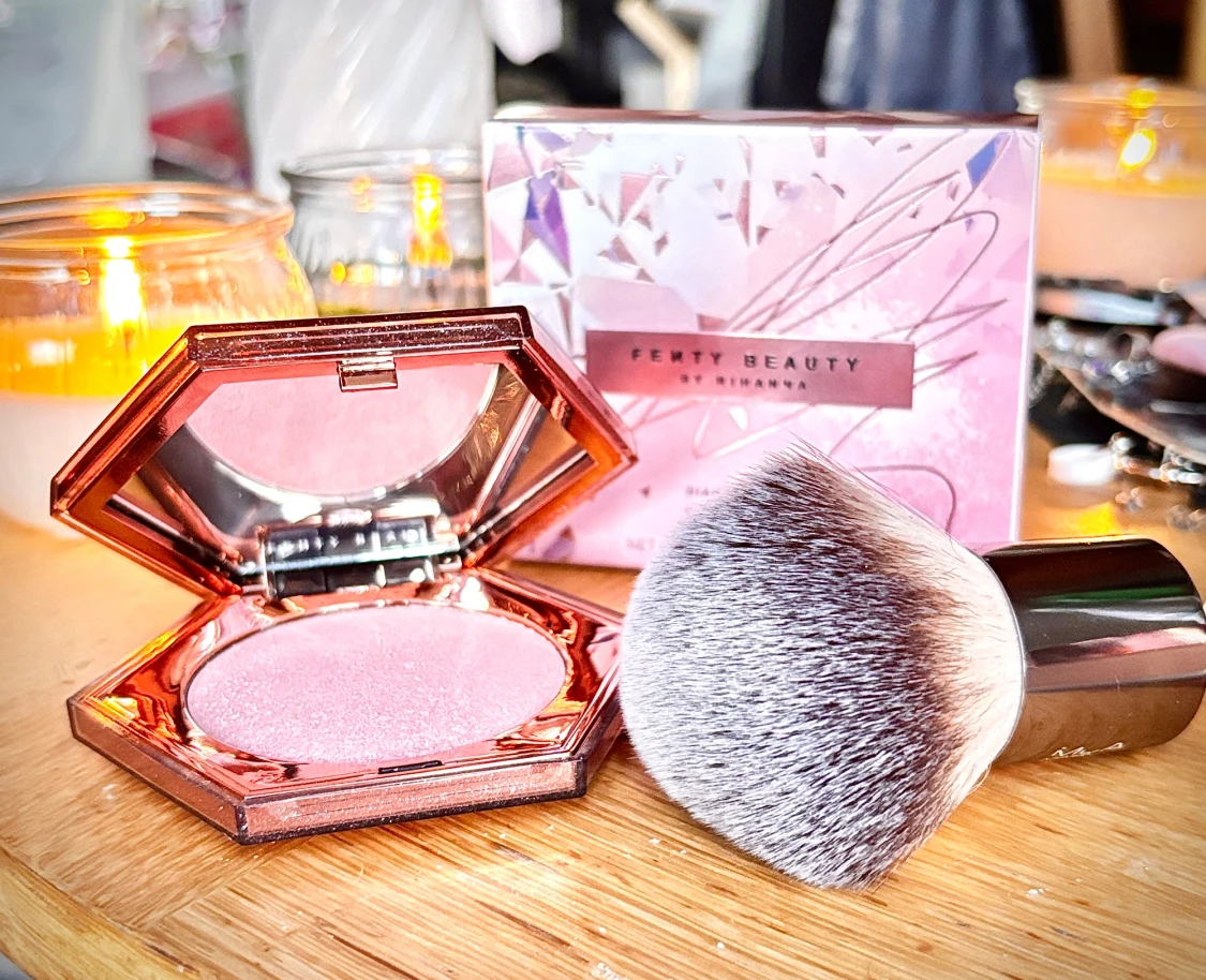 Diamond Bomb ”Rosé Rave” från Fenty Beauty! - 4