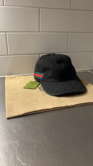 Gg keps  - Gg keps hos oss på Steelo_marknad 