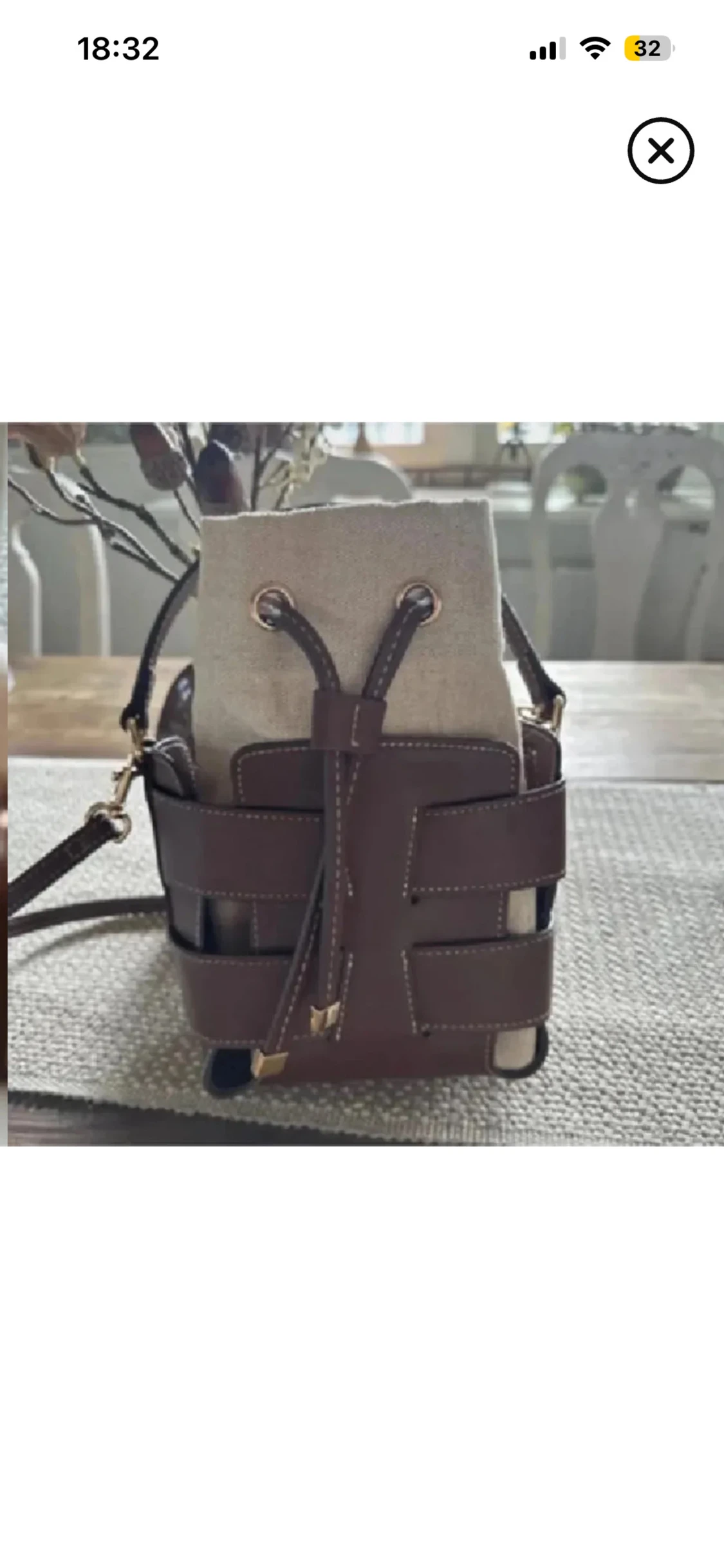 Brun och beige bucket bag med snörning