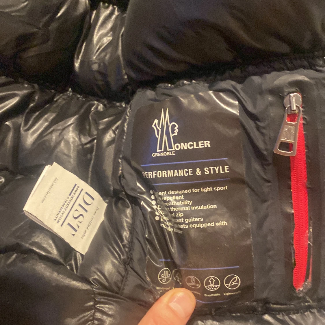 Svart dunjacka från Moncler Short Down - 2