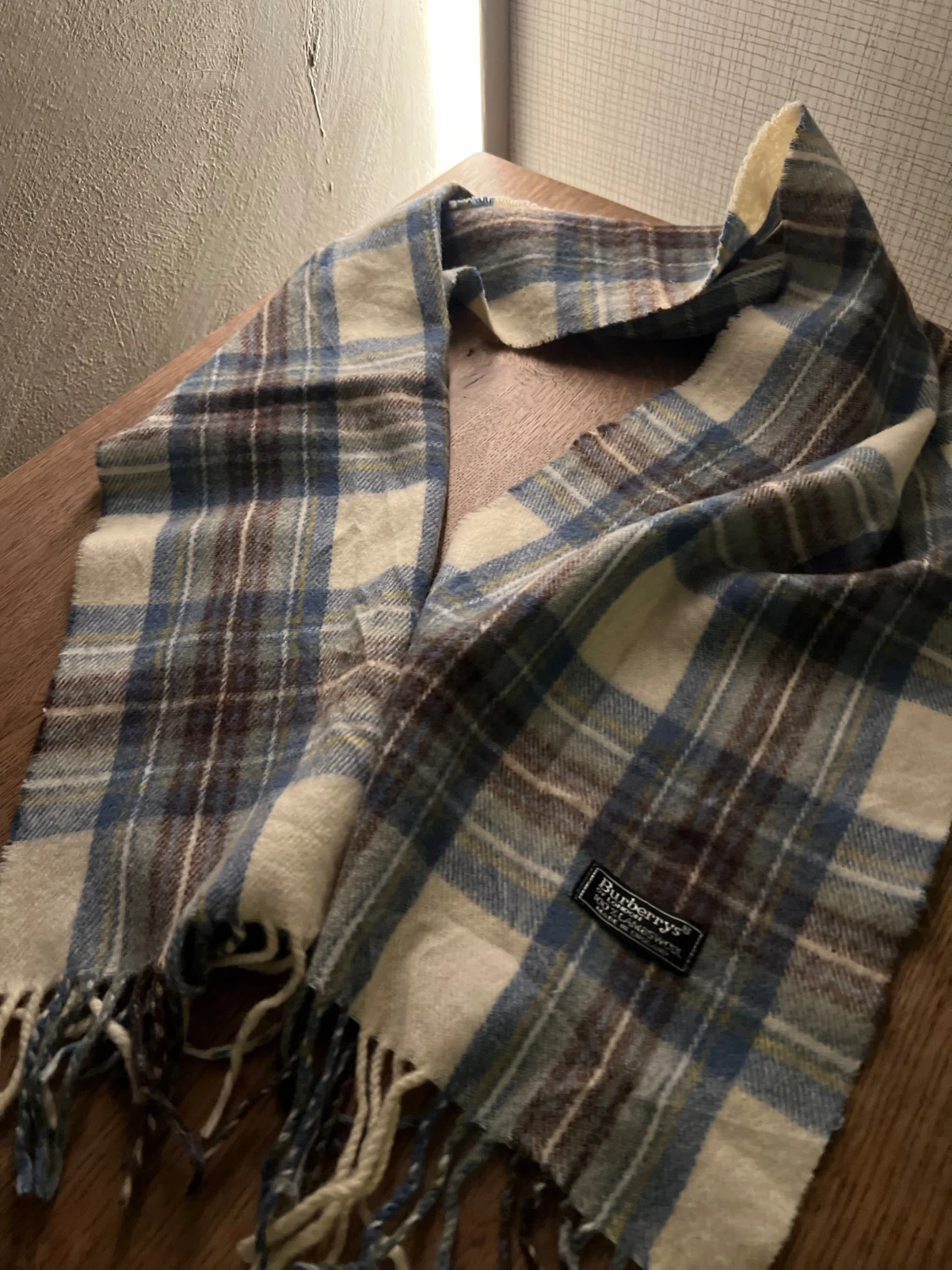 Rutig ullhalsduk från Burberrys - 1