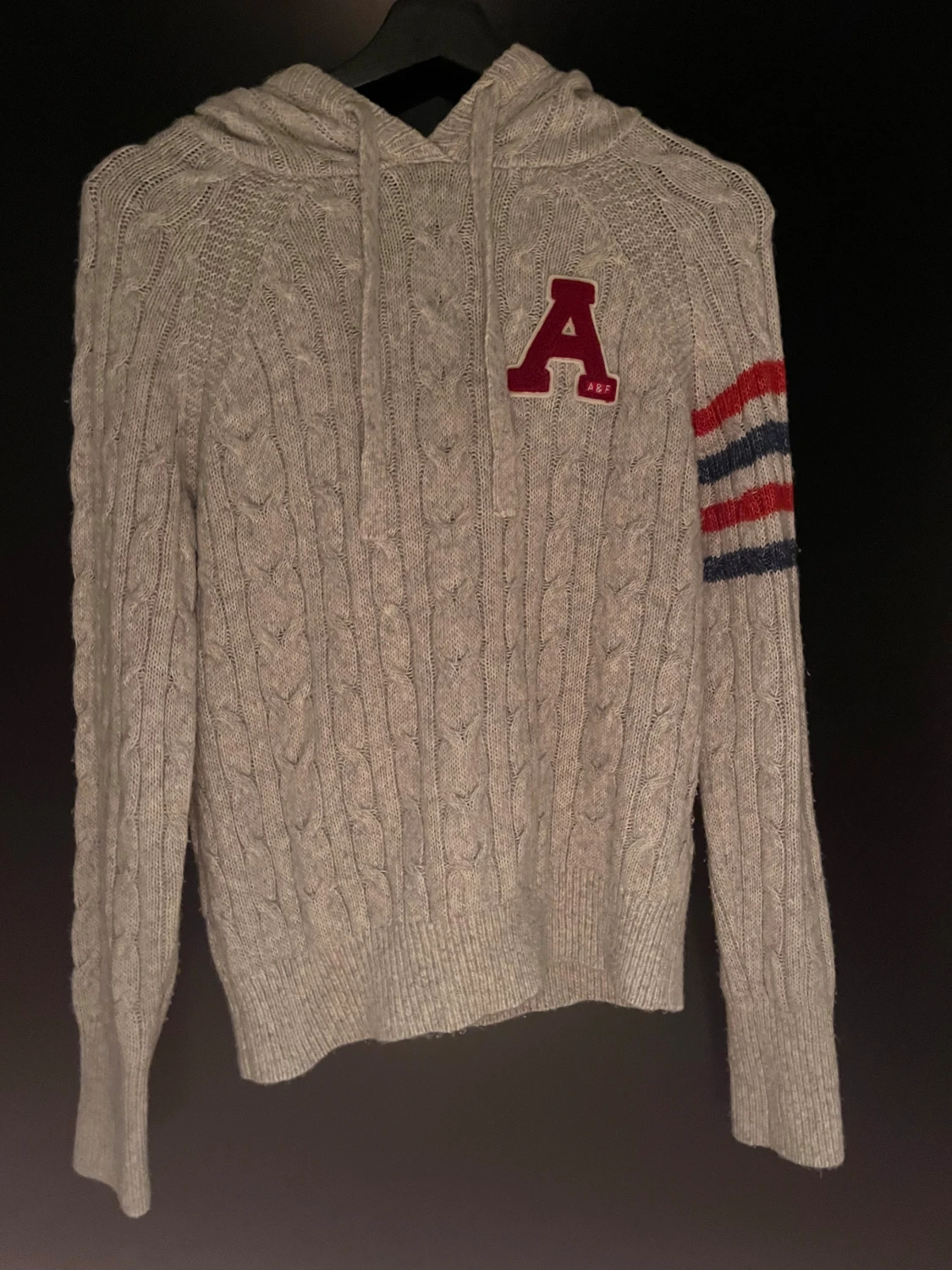 Stickad hoodie från Abercrombie & Fitch - 1