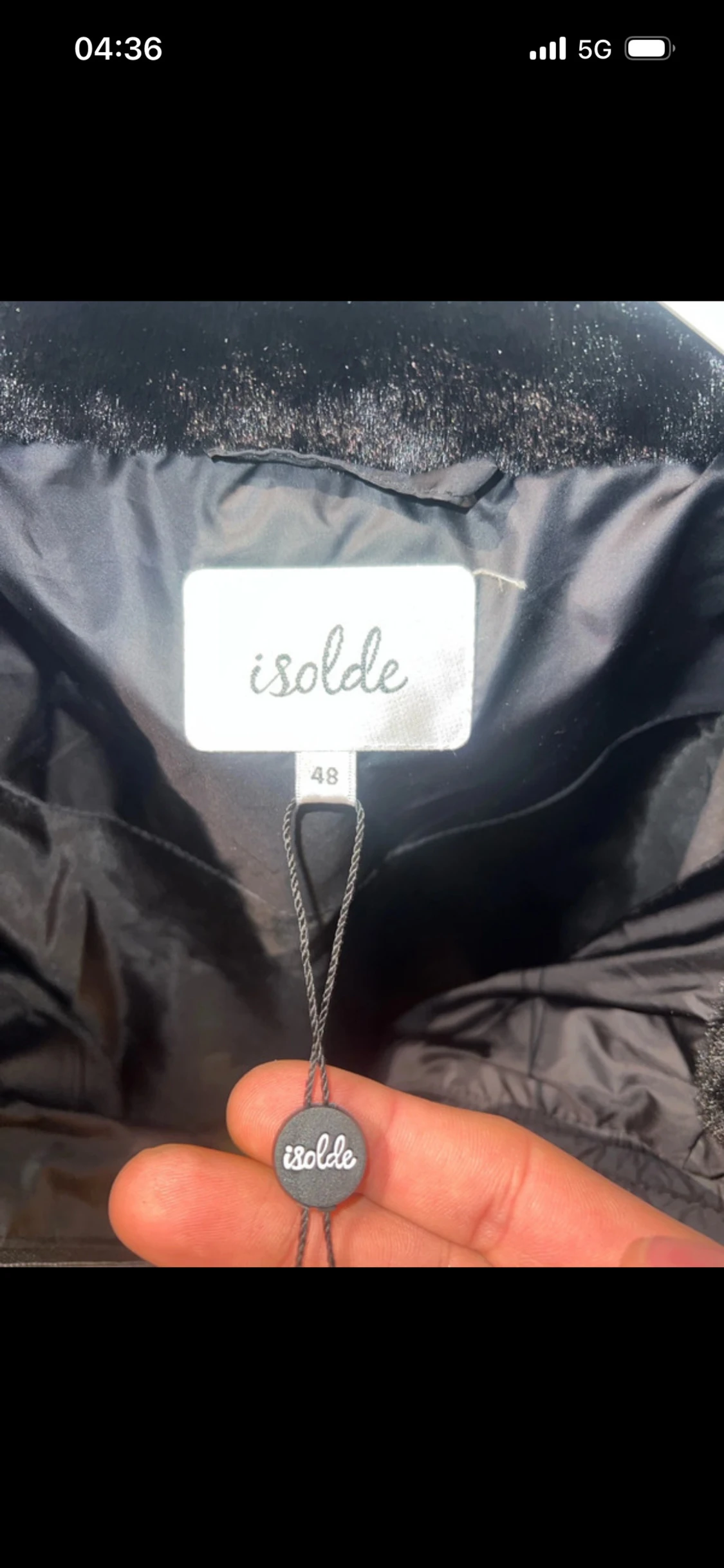 Svart pufferjacka från Isolde - 1