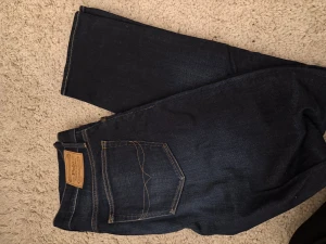 Polo Ralph Lauren - jeans - Polo Ralph Lauren - jeans Strl 32 Använt, cond 9/10 Nypris 1.795:-  Mitt pris 500:-