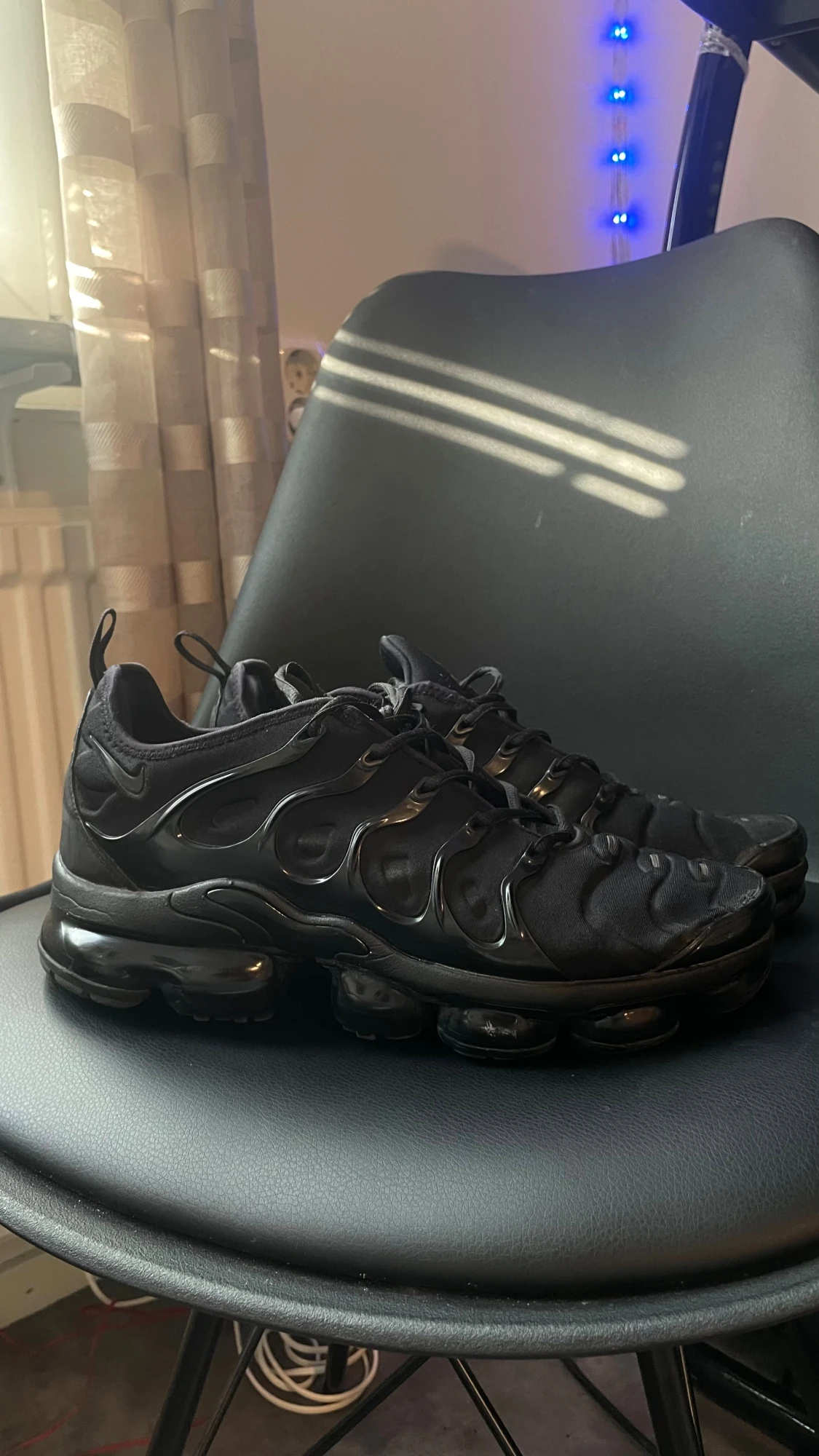 Nike Vapormax Plus svarta sneakers