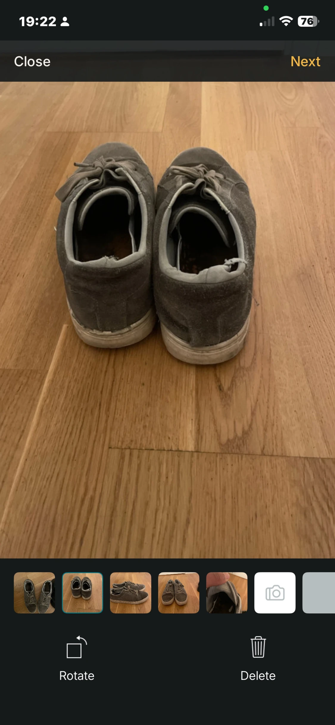 Grå mockasneakers med snörning - 2