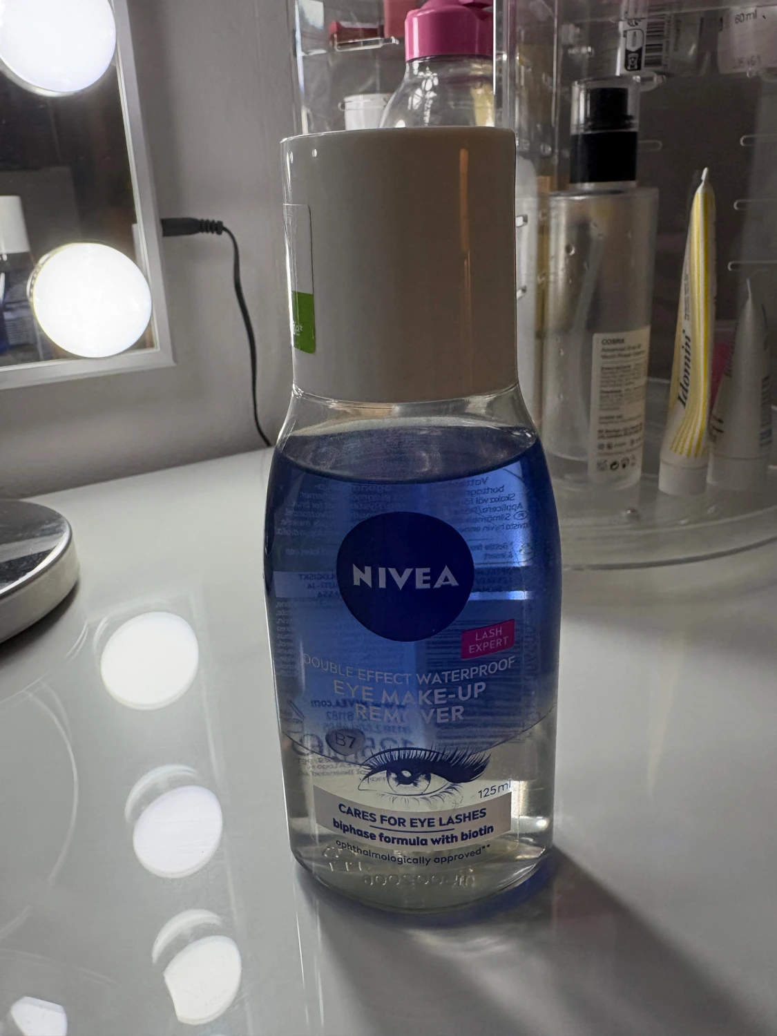 NIVEA Eye Make-Up Remover 125ml - 1