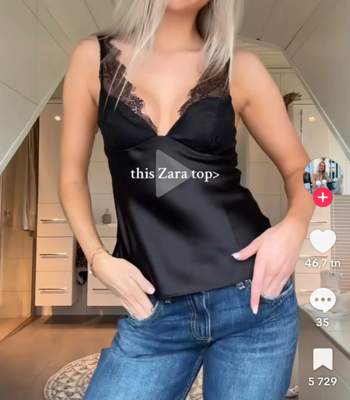 Svart glättad linnetopp med spets från zara