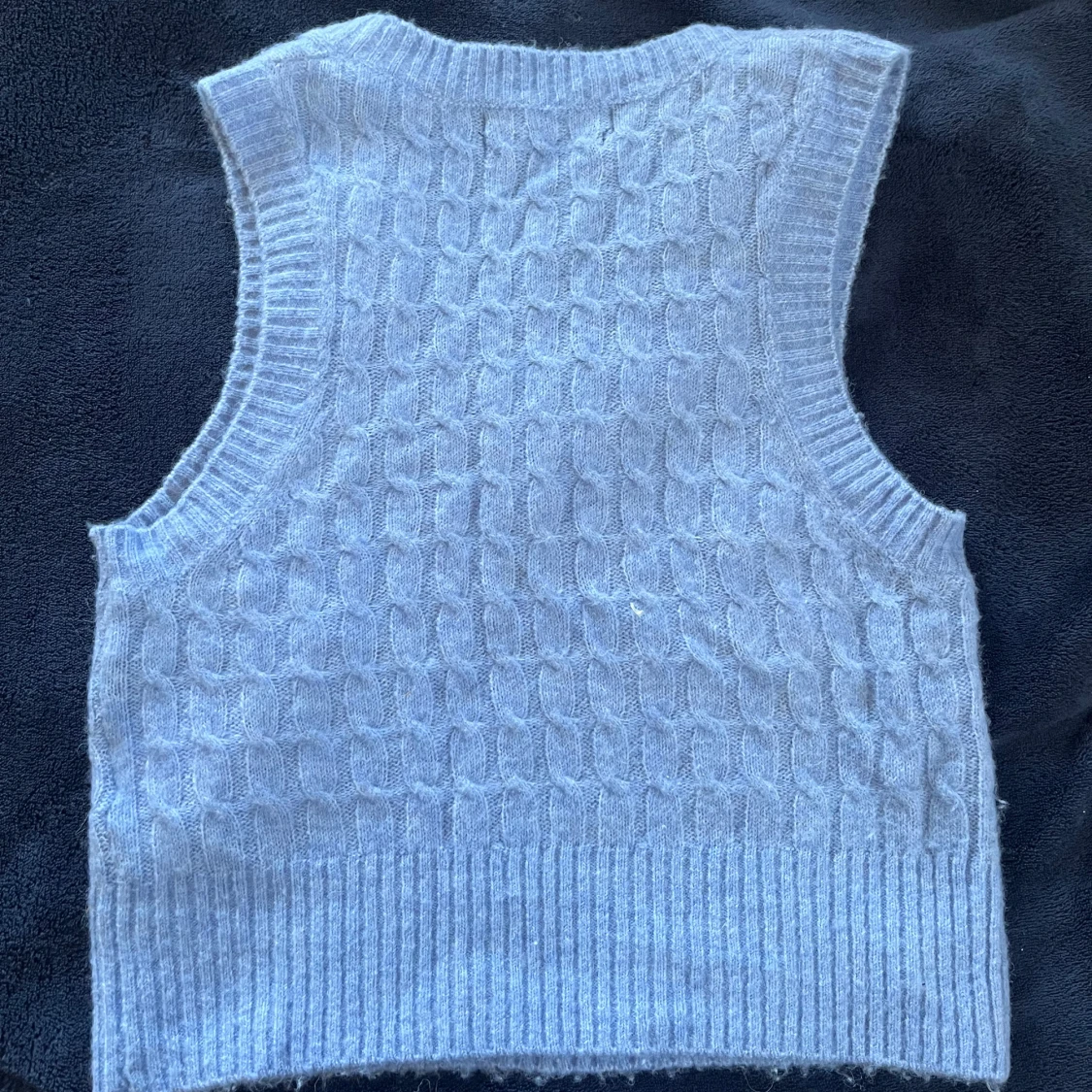 Ljusblå stickad linnetopp från Bik Bok - 3