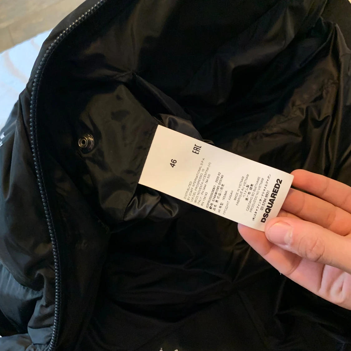 Svart pufferjacka från Dsquared2 - 1