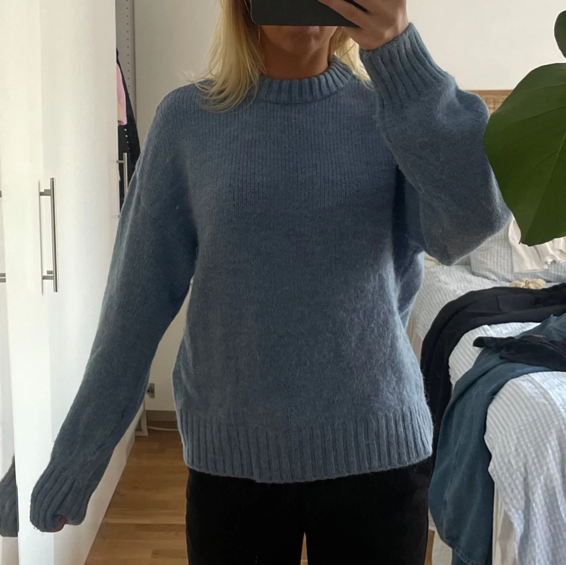 Ljusblå stickad tröja från NA-KD - 2