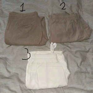 Linnebyxor  - 1. Cubus linnebyxor 55% lin, 45% bomull storlek M 2. Shein linnebyxor 100% bomull storlek M 3. Shein linnebyxor 13% lin, 87% viskos storlek S