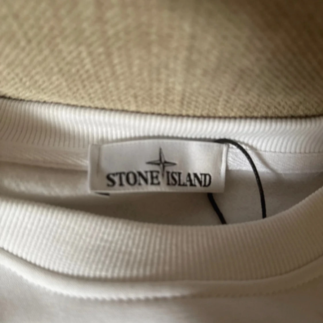 Vit sweatshirt från Stone Island - 1