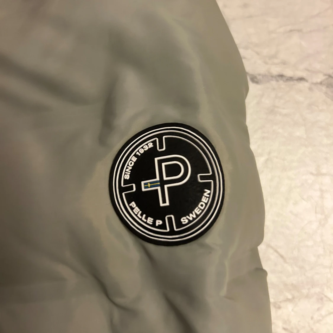 Ljusgrön dunjacka från Pelle P, stl L - 2