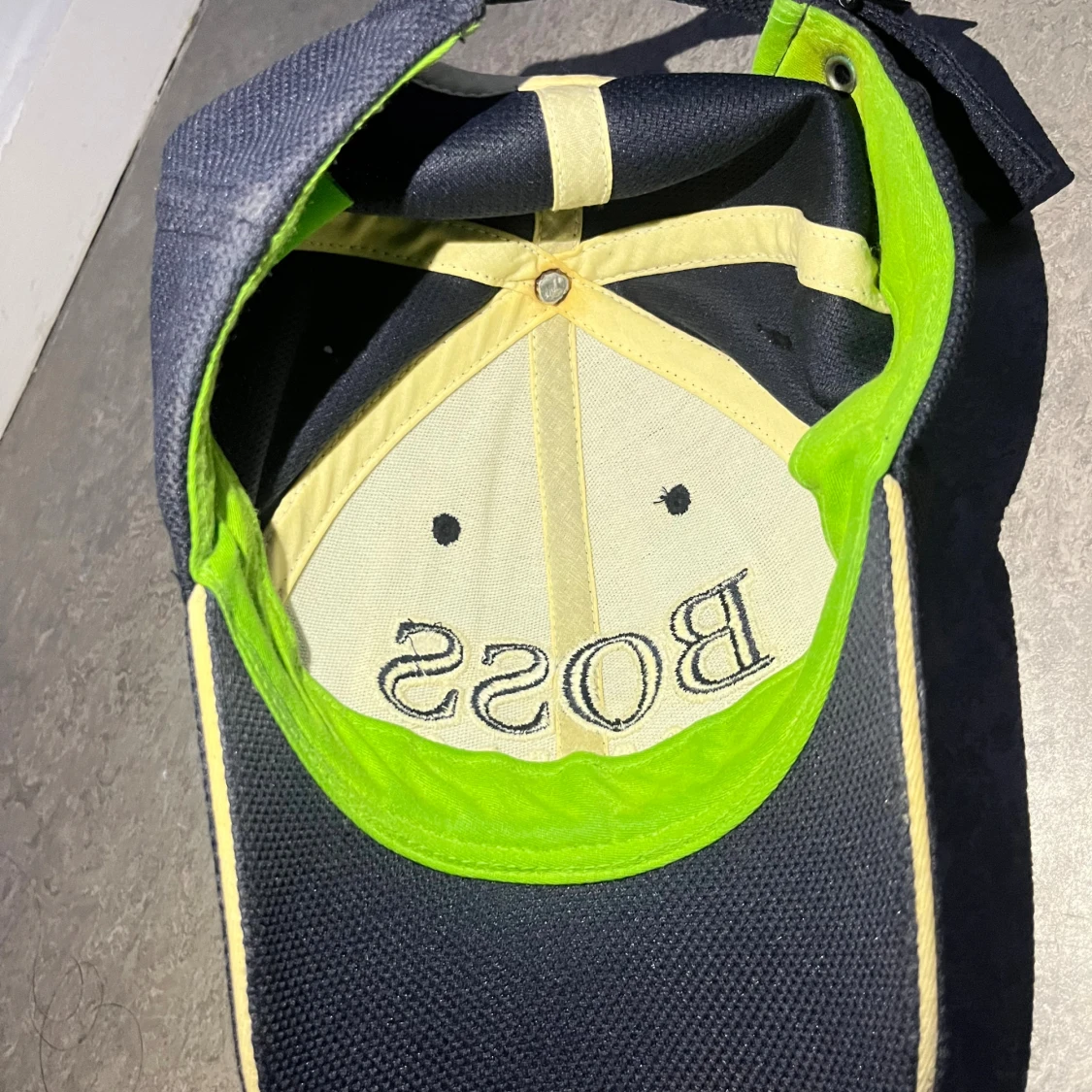 Mörkblå keps från Hugo Boss - 2