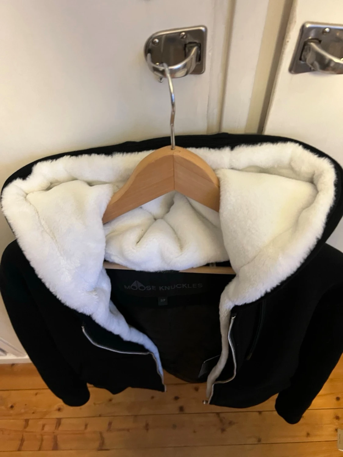  Moose Knuckles bunny  - 1