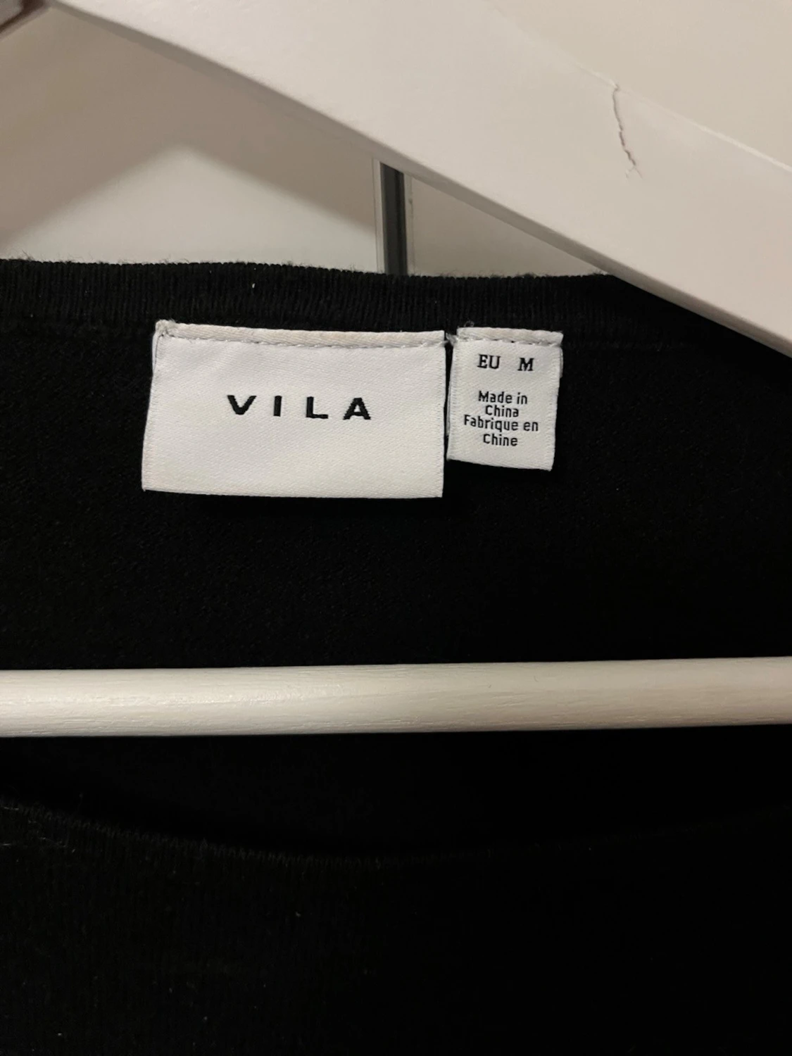 Svart långärmad tröja från Vila - 1