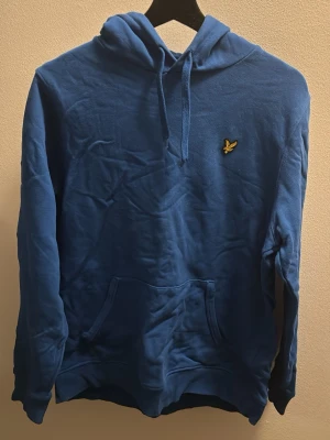 Lyle & Scott hoodie man L - Blå Lyle & Scott hoodie 