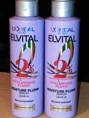 L'Oréal Elvital Hyaluronic Plump Serum  - L'Oréal Elvital Hyaluronic Plump, moisture Plump Serum 2 x 150ml. Nya i oöppnad förpackning. Priset är för 2 st.