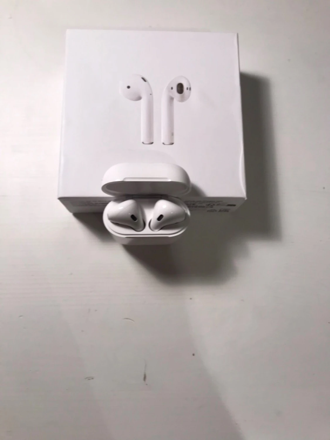 Apple AirPods 2