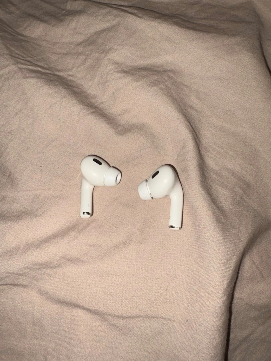 Apple AirPods Pro 2nd (USB-C) - 3