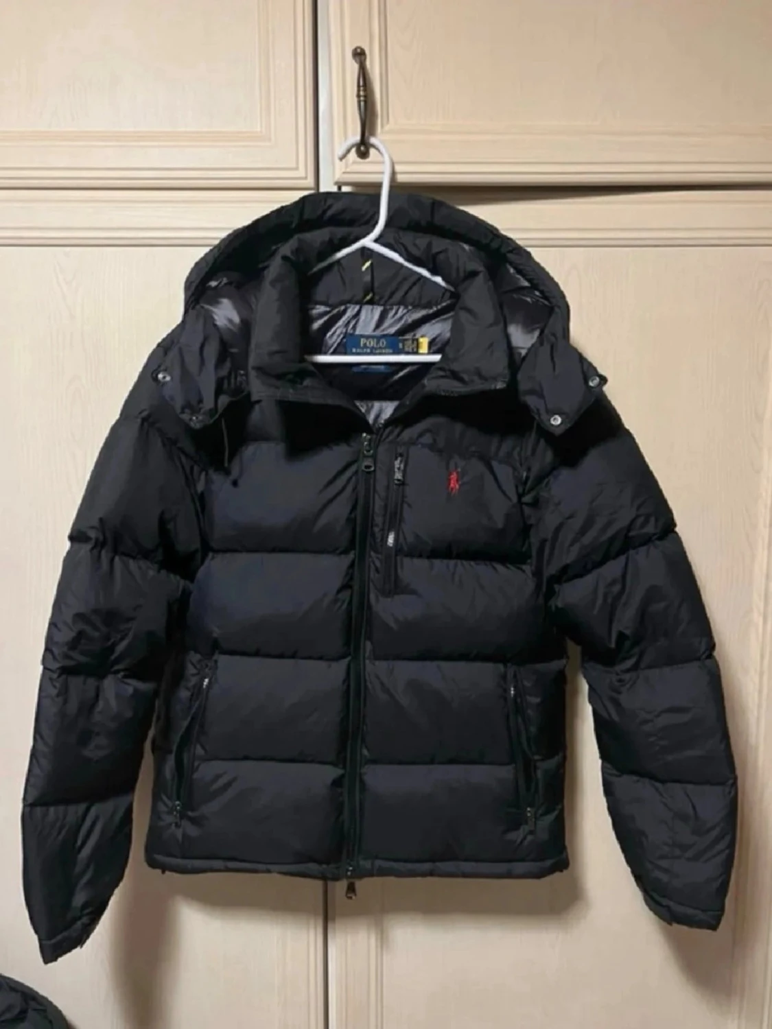 Svart pufferjacka från Polo Ralph Lauren - 1