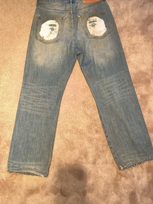 Blå vintage bape jeans - Good condition, had a year and want to get rid of them. 