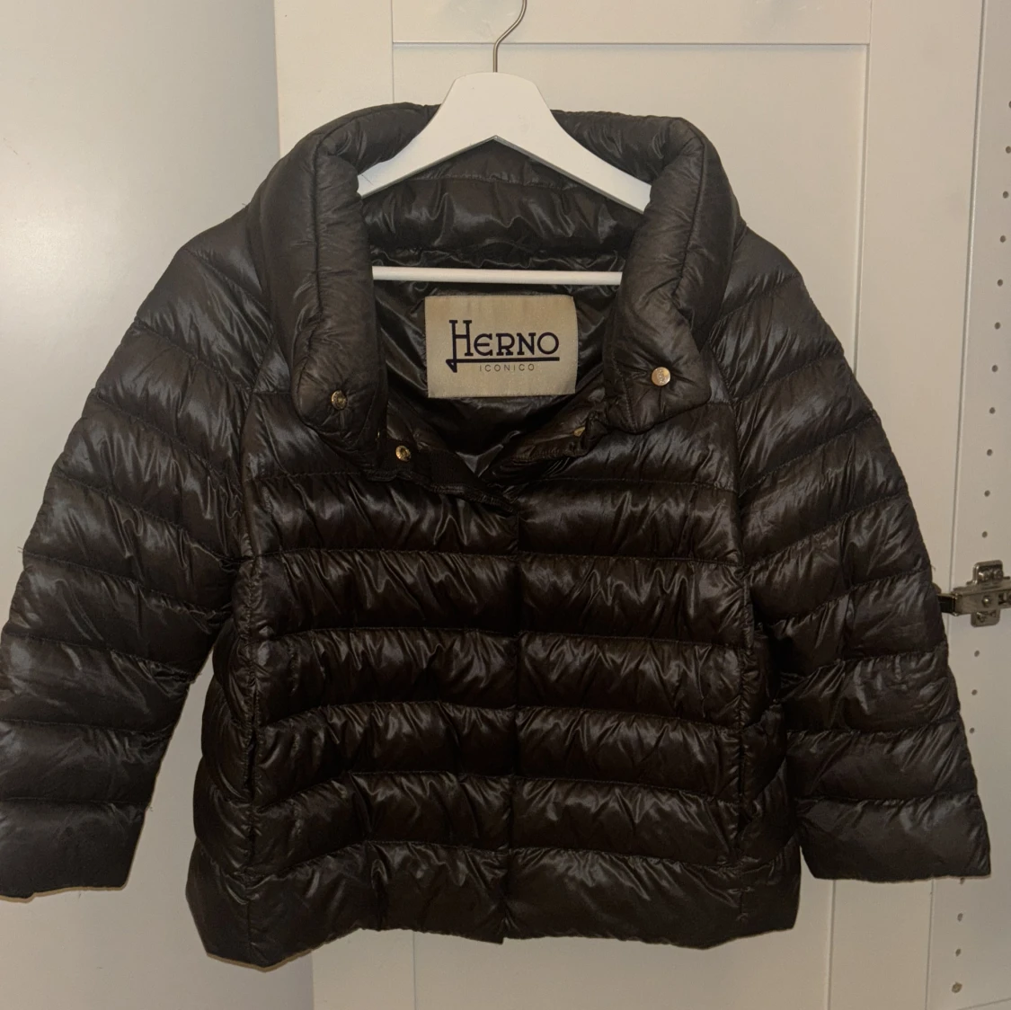 Grå dunjacka från Herno - 2