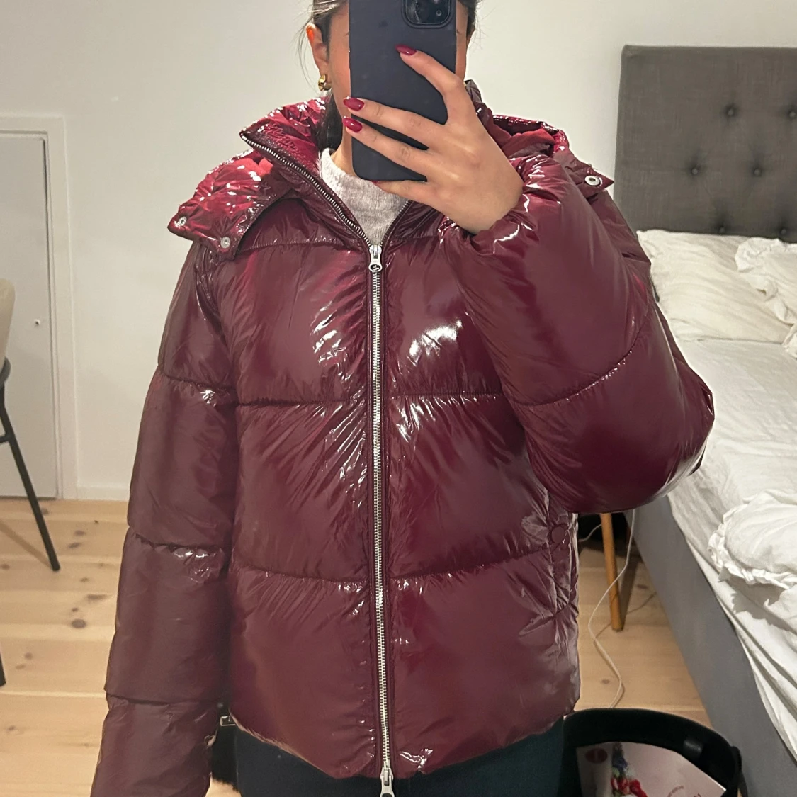 Vinröd vinterjacka  - 1