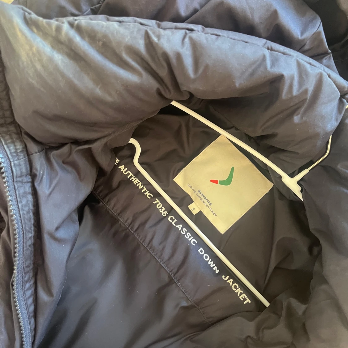 Svart dunjacka från Boomerang S - 2