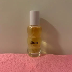 Gisou Lavender Berry - Ny och oanvänd