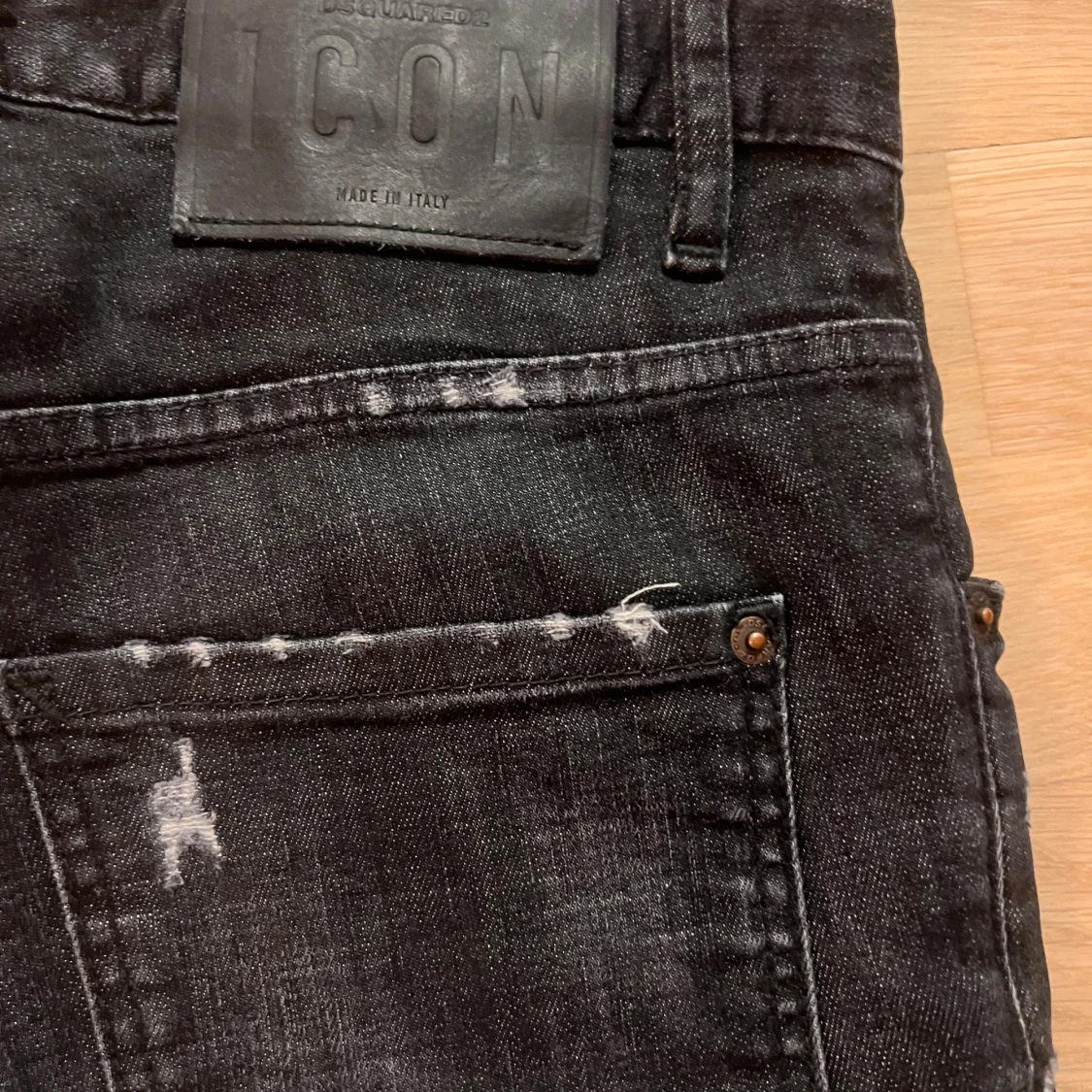 Svarta Dsquared2 Skater Jeans, stl 48 - 3