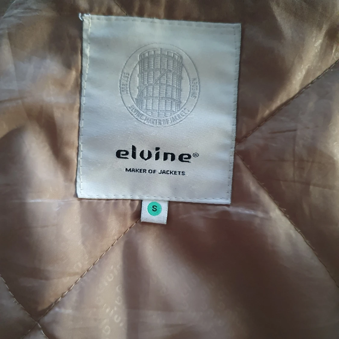 Svart vindjacka från Elvine Cornell - 2