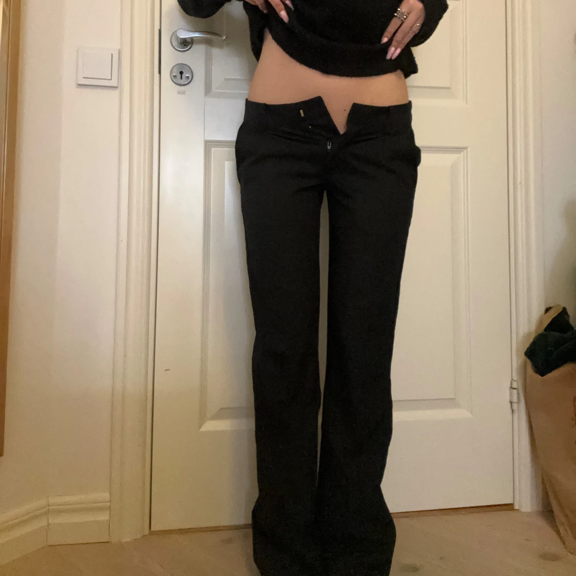 Low waist kostymbyxor