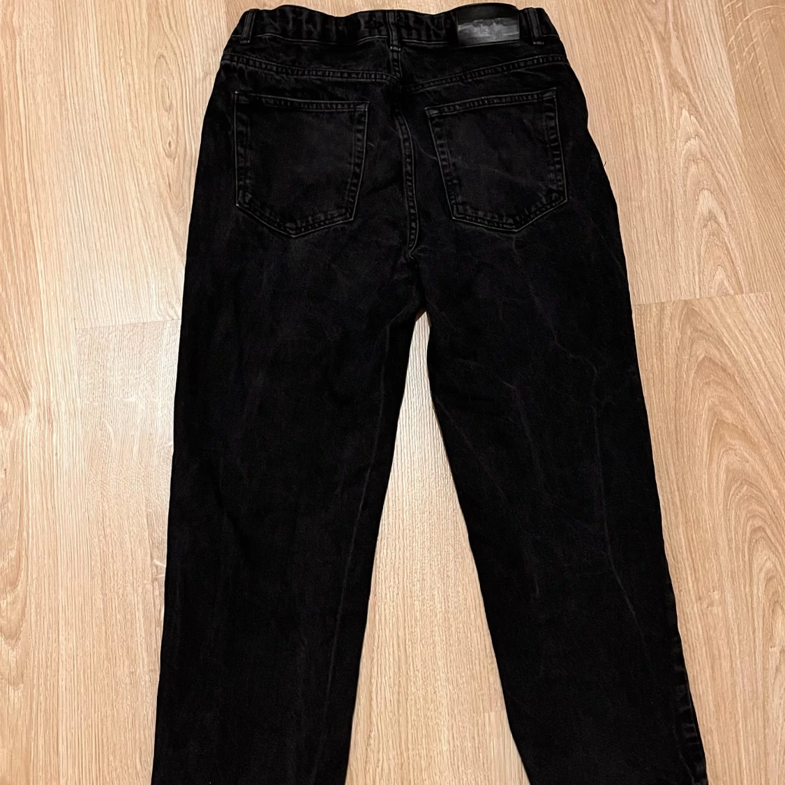 Svarta jeans från Grunt  - 1